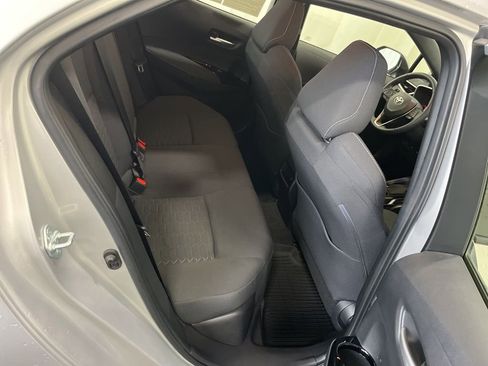 Used 2021 Toyota Corolla SE w/ SE Preferred Package FWD image 24