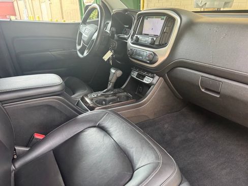 Used 2018 GMC Canyon SLT w/ Driver Alert Package AWD/4WD image 29