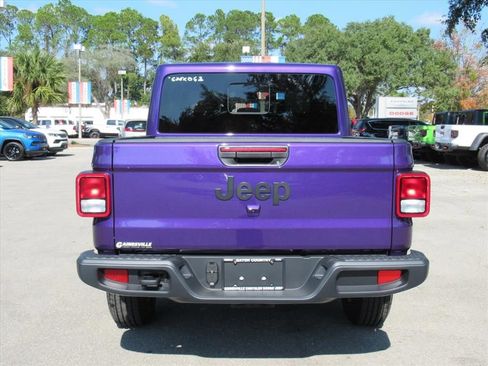 New 2026 Jeep Gladiator Sport image 5