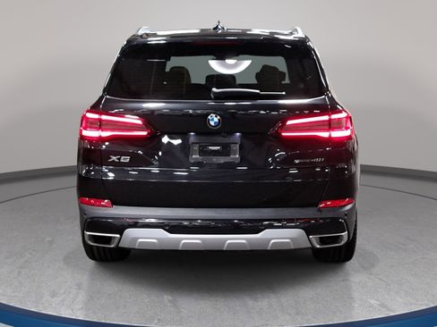 Certified 2023 BMW X5 sDrive40i w/ Premium Package RWD image 7