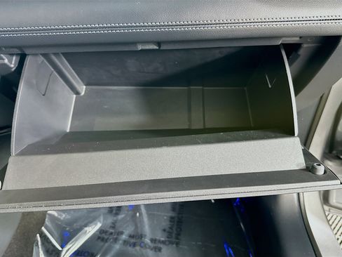 Used 2024 Ford Mustang Premium image 31