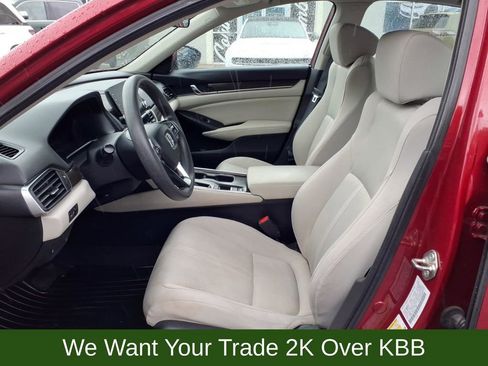 Used 2018 Honda Accord EX image 16