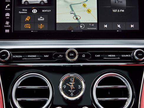 Used 2022 Bentley Continental GT image 62