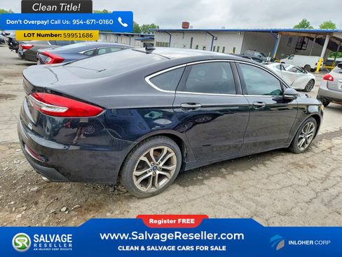 Used 2019 Ford Fusion SEL FWD image 4