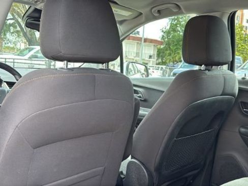 Used 2017 Chevrolet Trax LS w/ LPO, Cargo Package FWD image 26