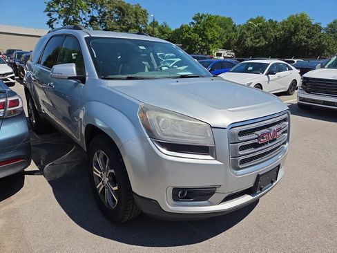 Used 2015 GMC Acadia SLT FWD image 1