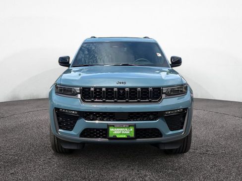 New 2026 Jeep Grand Cherokee L Limited AWD/4WD image 8