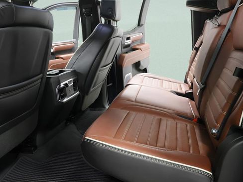 Used 2023 GMC Sierra 1500 Denali Ultimate image 28