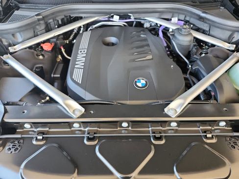 New 2027 BMW X7 xDrive40i w/ Executive Package AWD/4WD image 30