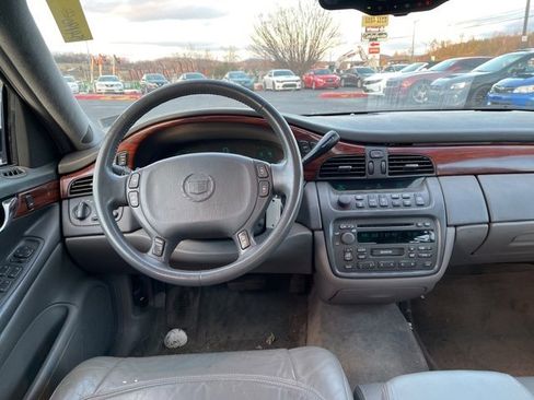 Used 2002 Cadillac De Ville image 12