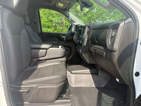 Used 2025 Chevrolet Silverado 2500 W/T w/ WT Convenience Package AWD/4WD image 20
