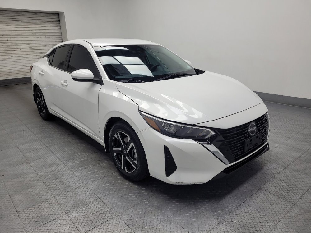Used 2025 Nissan Sentra SV FWD image 13
