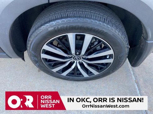 Certified 2024 Nissan Pathfinder Platinum w/ Cargo Package image 11