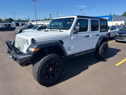 Used 2019 Jeep Wrangler Unlimited Sport S AWD/4WD image 1