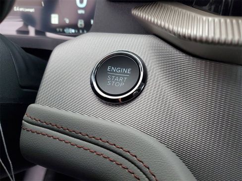 New 2026 Ford Explorer Active w/ Active Comfort Package image 16