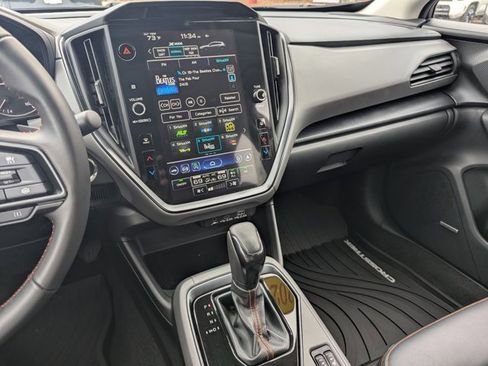 Used 2025 Subaru Crosstrek 2.5i Limited w/ Popular Package #3A image 24