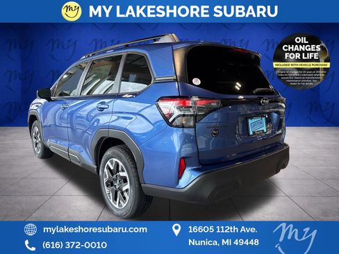 New 2026 Subaru Forester Premium image 5