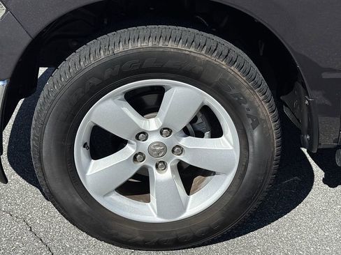 Used 2024 RAM 1500 Tradesman w/ Tradesman SXT Package image 33