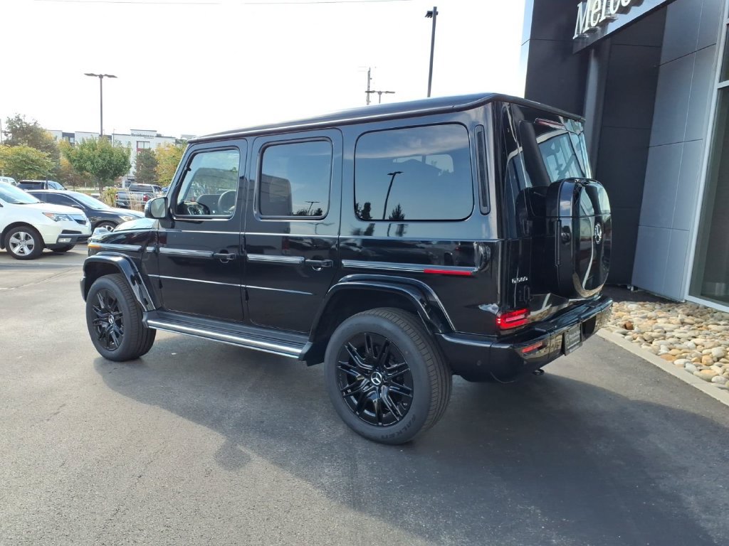 New 2027 Mercedes-Benz G 580 e image 4