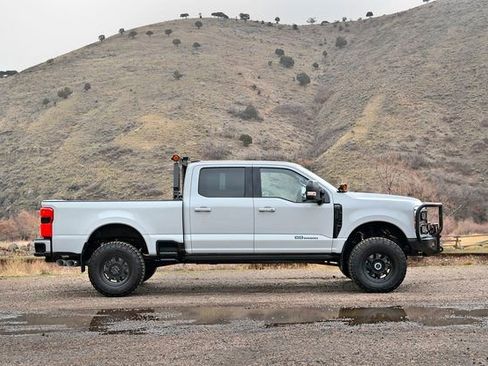 New 2026 Ford F350 Lariat w/ Black Appearance Package AWD/4WD image 9