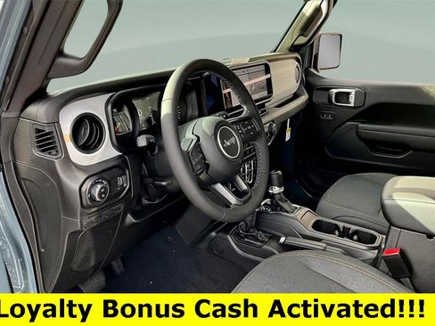 New 2025 Jeep Gladiator Sport image 14
