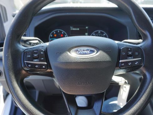 Used 2020 Ford Transit 250 Medium Roof AWD image 11