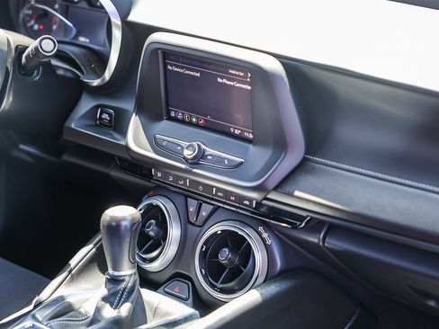Used 2021 Chevrolet Camaro LT w/ RS Package RWD image 4