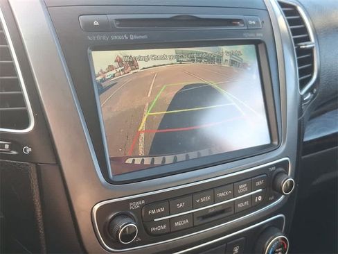 Used 2014 Kia Sorento SX w/ 3rd Row Package image 21