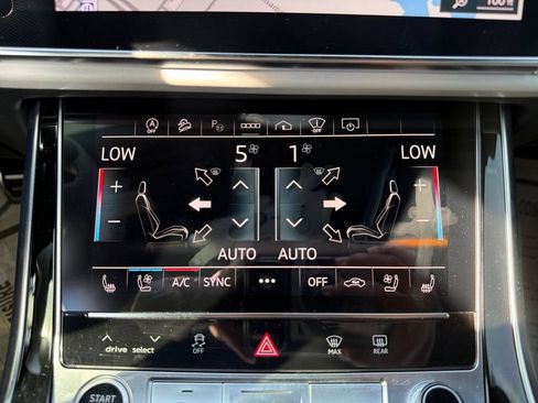 Used 2024 Audi Q7 3.0T Prestige w/ Prestige Package AWD/4WD image 24