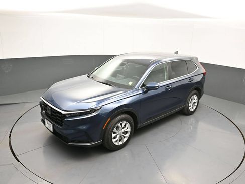 Certified 2025 Honda CR-V LX image 33