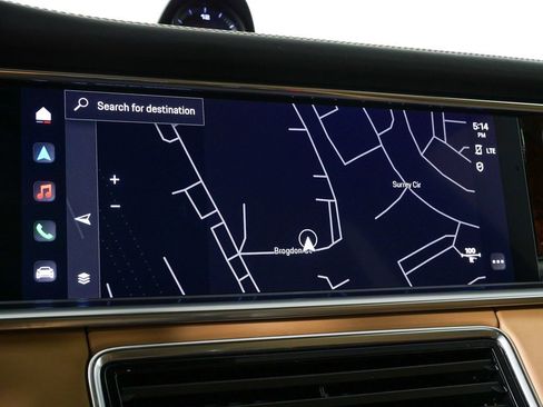 Used 2023 Porsche Panamera 4S w/ Premium Package image 15