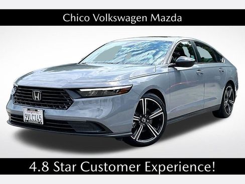 Used 2025 Honda Accord Sport image 1