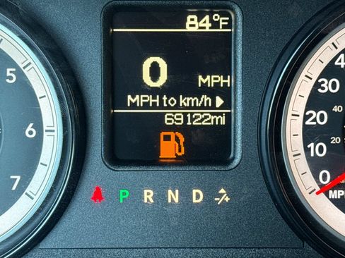 Used 2019 RAM 1500 Express w/ Wheel & Sound Group AWD/4WD image 31