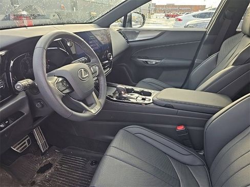 Used 2024 Lexus NX 350 F Sport image 9
