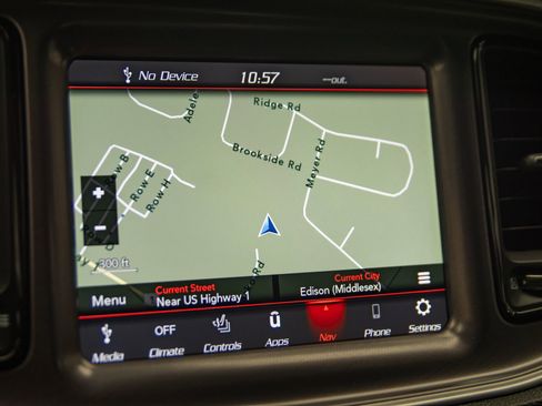 Used 2022 Dodge Challenger R/T Scat Pack RWD image 19