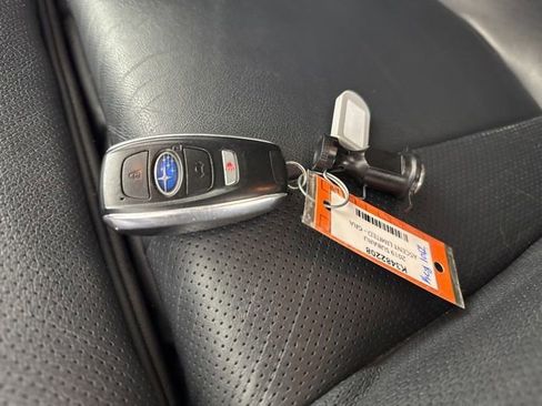 Used 2019 Subaru Ascent Limited w/ Popular Package #2 AWD/4WD image 31