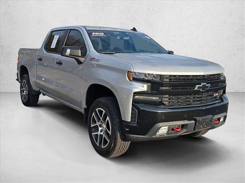 Used 2019 Chevrolet Silverado 1500 LT Trail Boss w/ Convenience Package image 3