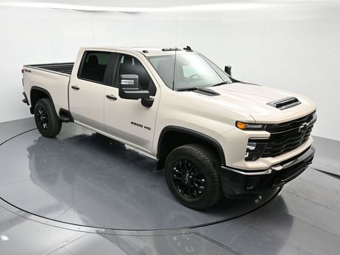 New 2026 Chevrolet Silverado 2500 Custom w/ Custom Value Package AWD/4WD image 34