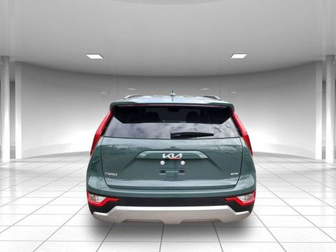 New 2026 Kia Niro EX image 4