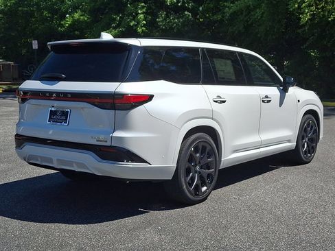 New 2026 Lexus TX 500h AWD image 4