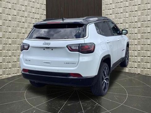 Certified 2025 Jeep Compass Limited w/ Elite Group AWD/4WD image 5