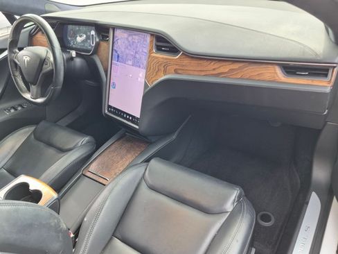 Used 2020 Tesla Model S Long Range Plus AWD/4WD image 20
