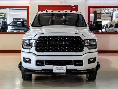 Used 2024 RAM 3500 Big Horn w/ Night Edition image 9