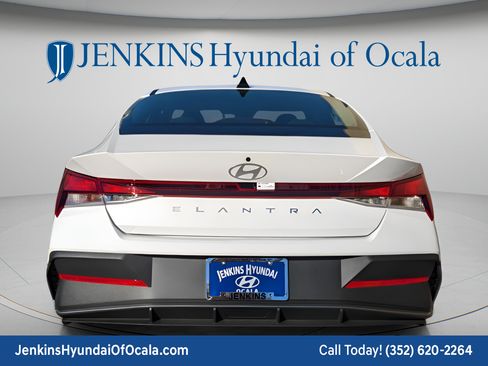 New 2026 Hyundai Elantra Sport FWD image 5