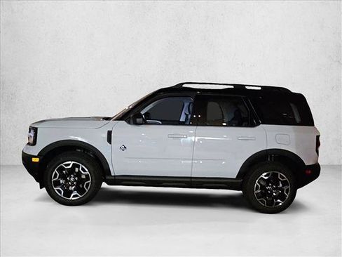 New 2025 Ford Bronco Sport Outer Banks image 5