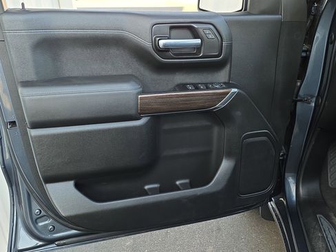 Used 2021 Chevrolet Silverado 1500 RST w/ Bed Protection Package image 11