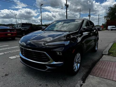 Used 2025 Buick Encore GX Preferred FWD image 4