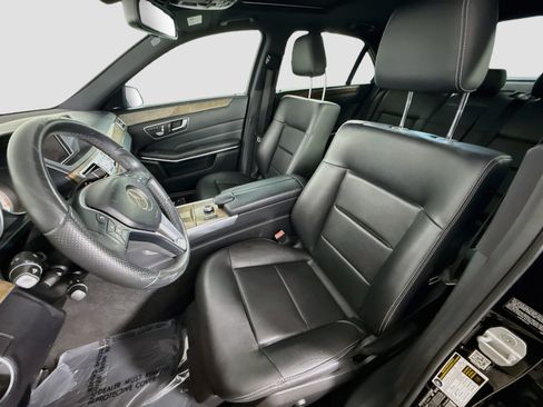 Used 2016 Mercedes-Benz E 350 Sedan image 21