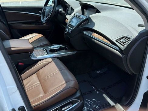 Used 2019 Acura MDX FWD w/ Advance Package image 11
