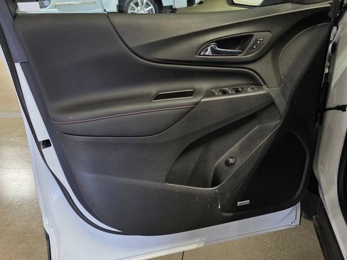 Used 2024 Chevrolet Equinox RS w/ RS Leather Package FWD image 16